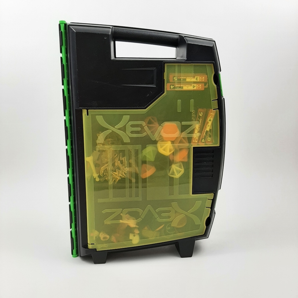 Hasbro Xevoz Battle Terrain Case and Figures 2004